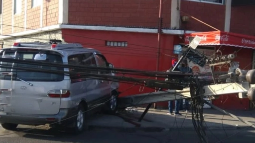 147 postes fueron chocados por vehículos en Arica y Parinacota durante el 2022