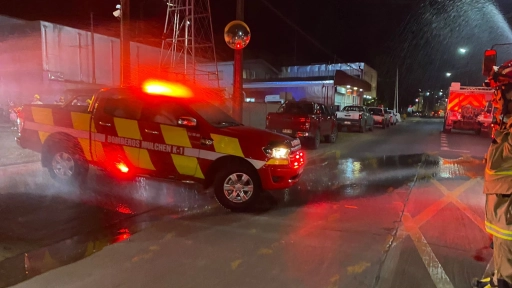 Mulchén: Cuerpo de bomberos recibió nuevo vehículo de emergencias