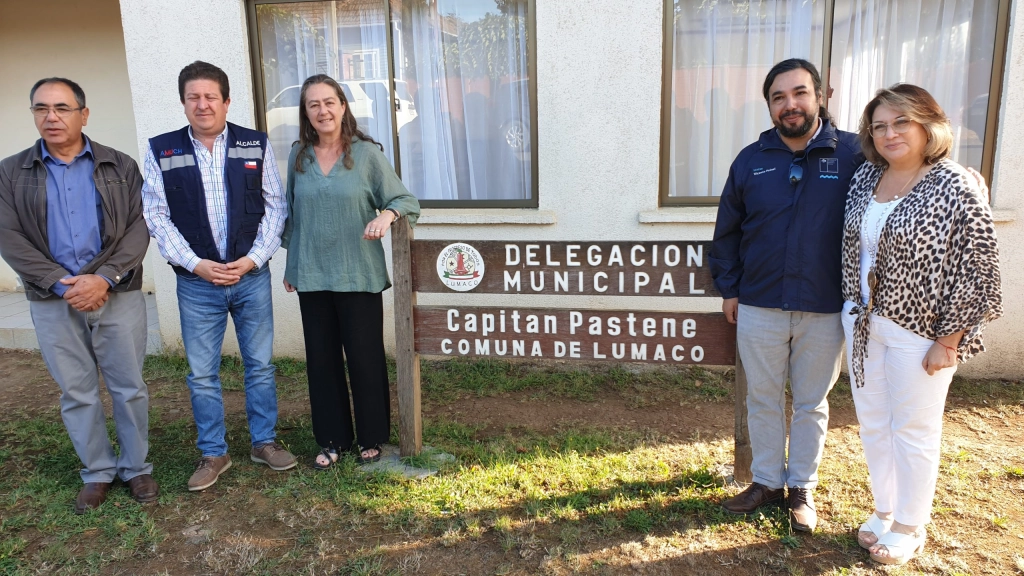 Subsecretaria de Turismo en La Araucanía con gremios y autoridades de la zona (2), 