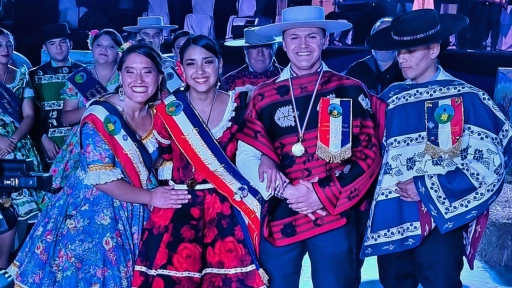 Pareja angelina obtuvo primer lugar en  concurso de cueca en Puerto Montt