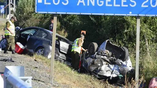 Atropello y colisión deja dos mujeres fallecidas y tres personas graves en Los Ángeles