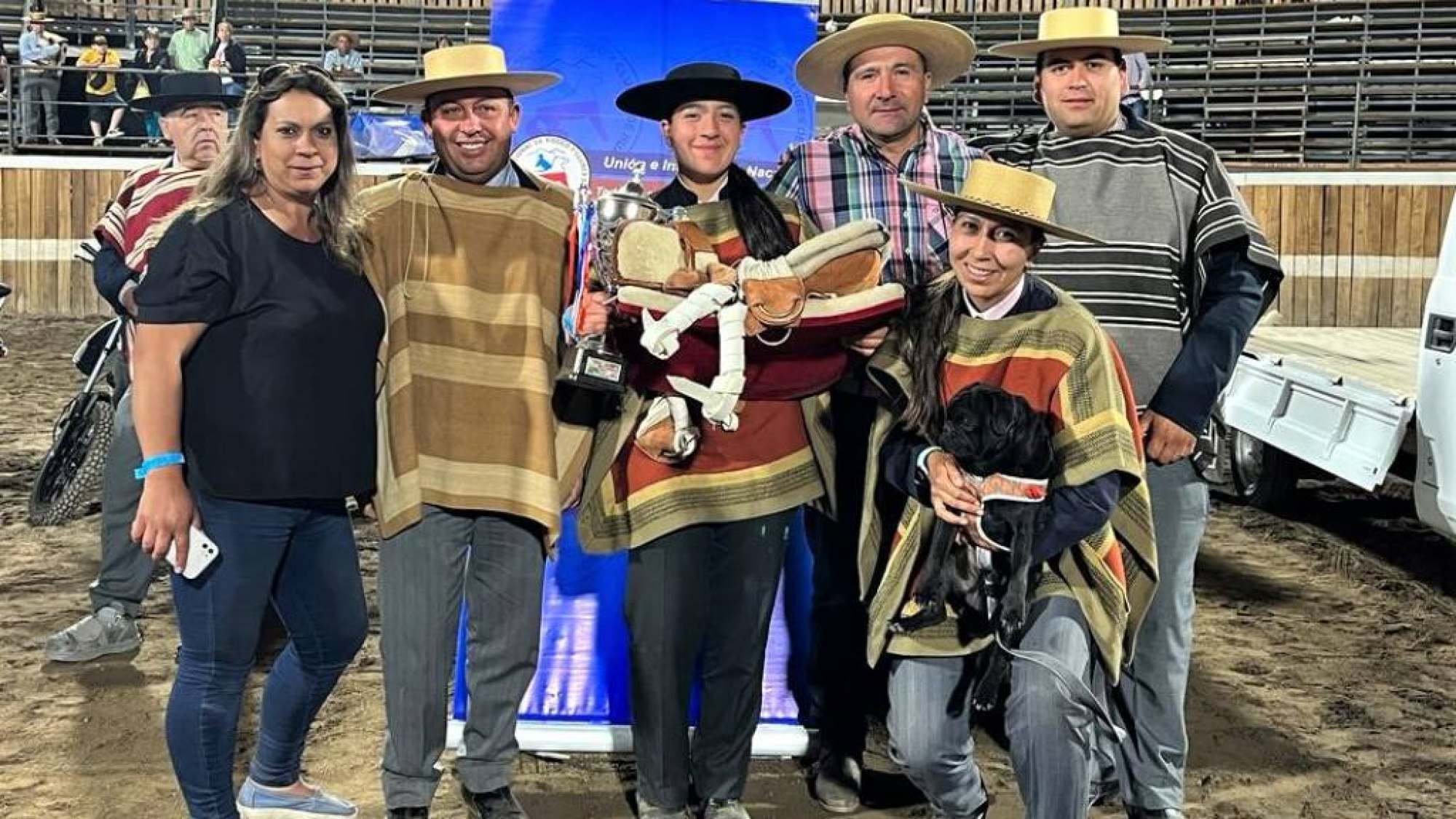 Javiera Riquelme se corona como la mejor en el Movimiento de la Rienda