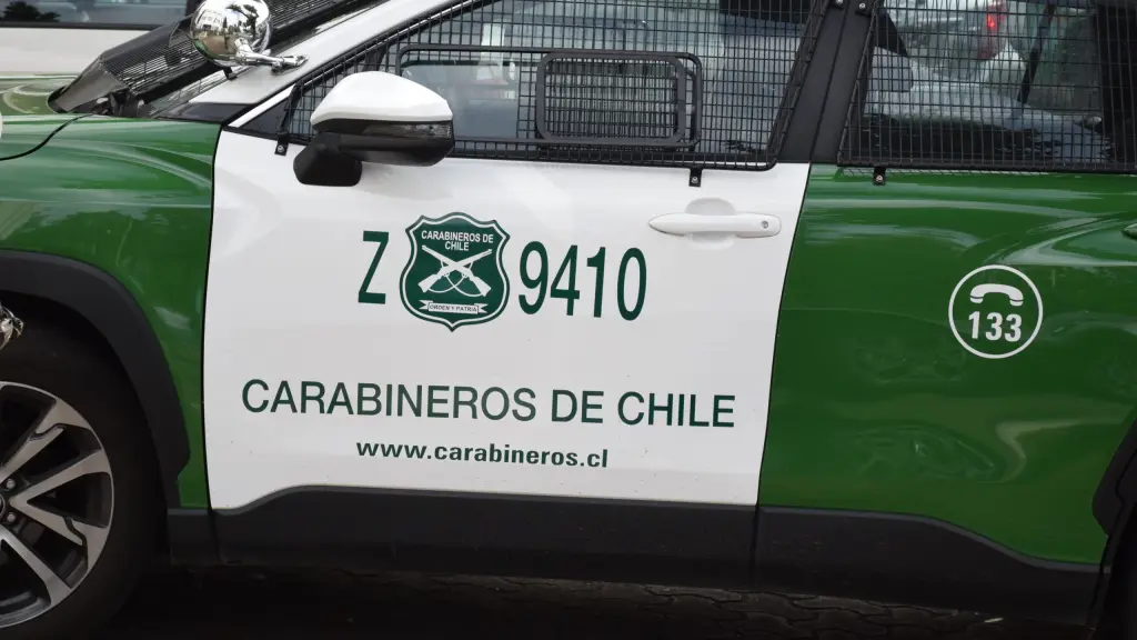 Carabineros-4, 