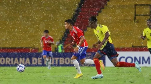 La Roja Sub 17 derrotó a Colombia bajo la lluvia y clasificó al Hexagonal final