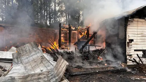 Mulchén: Una vivienda completamente destruida dejó incendio en sector Mañihual