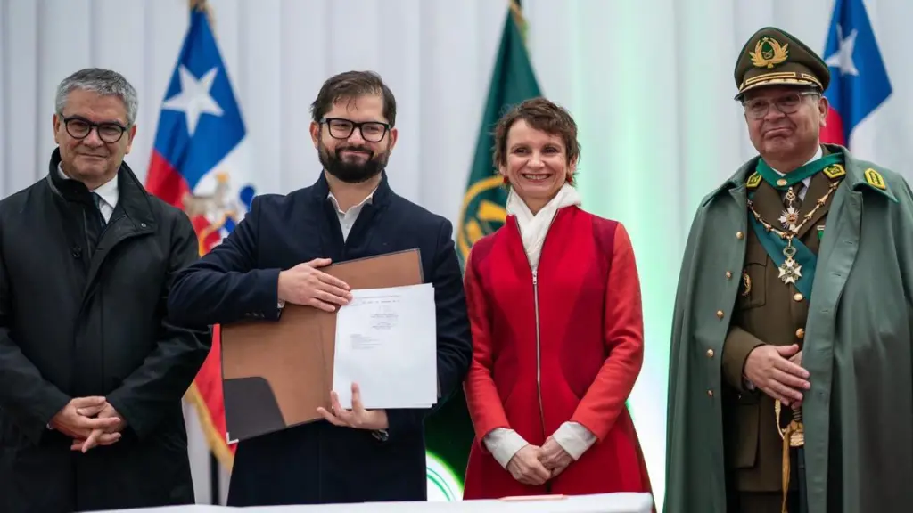 Día del Carabinero , Cedida