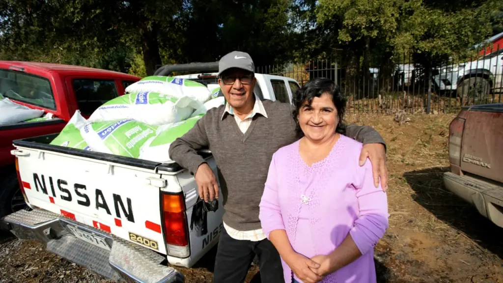 Entrega de alimento animal agricultores Biobío