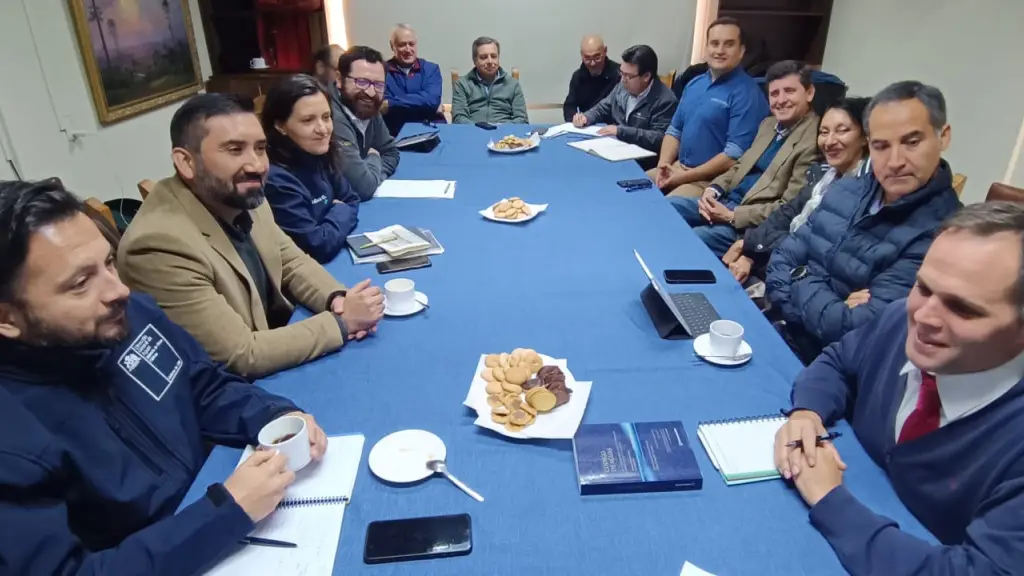 Reunión DGA, CNR y Junta de Vigilancia del Río Biobío