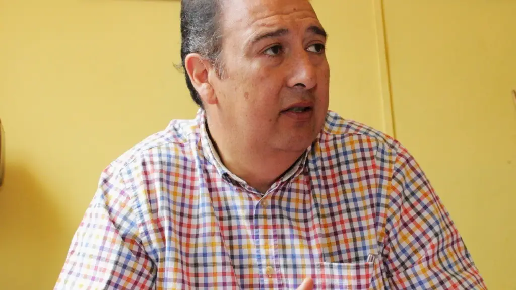 Hernán Hernández es el nuevo controlador de D. Iberia, La Tribuna