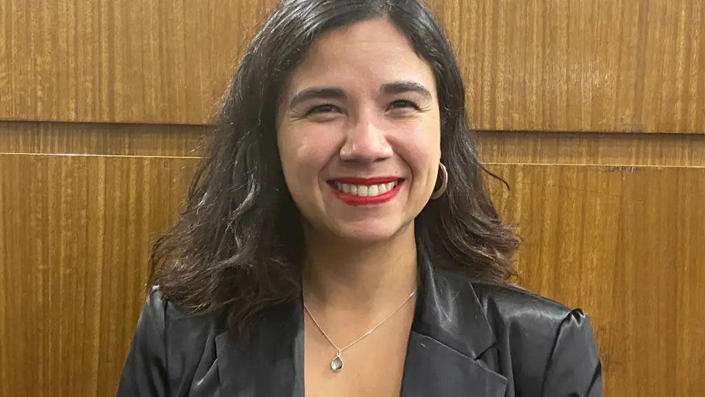 María de los Ángeles Carrasco, Universidad Central