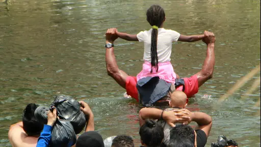  En la agonía del Título 42 migrantes siguen lanzándose al río Bravo