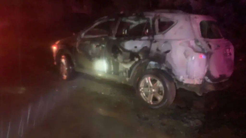 Vehículo incendiado en Mulchén, Cuerpo de Bomberos Mulchén