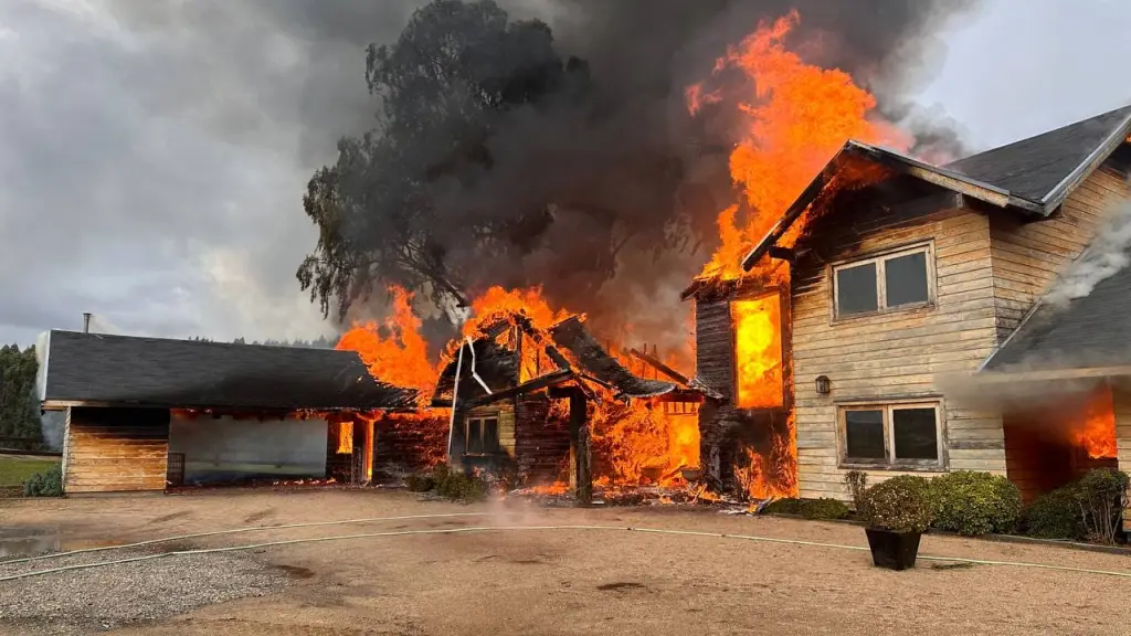 Incendio casa patronal de Mulchén 2 / 