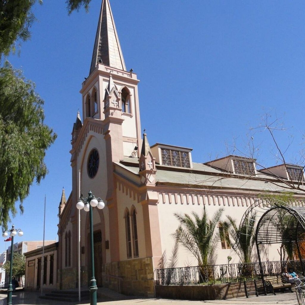 Catedral Calama / Cedida