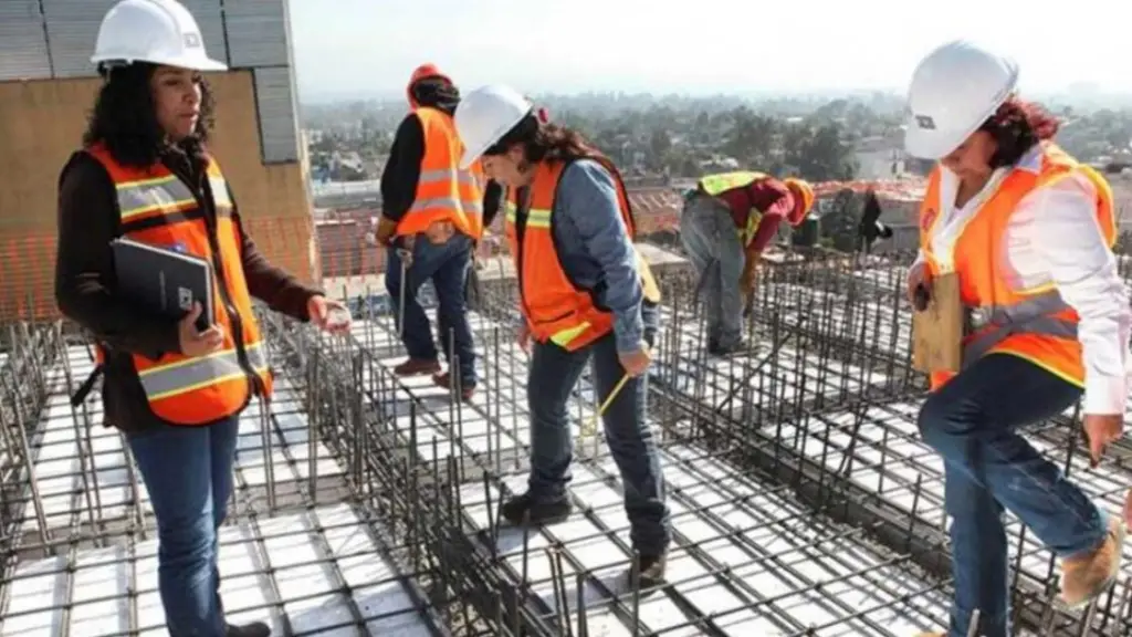 Mujeres en la construcción
