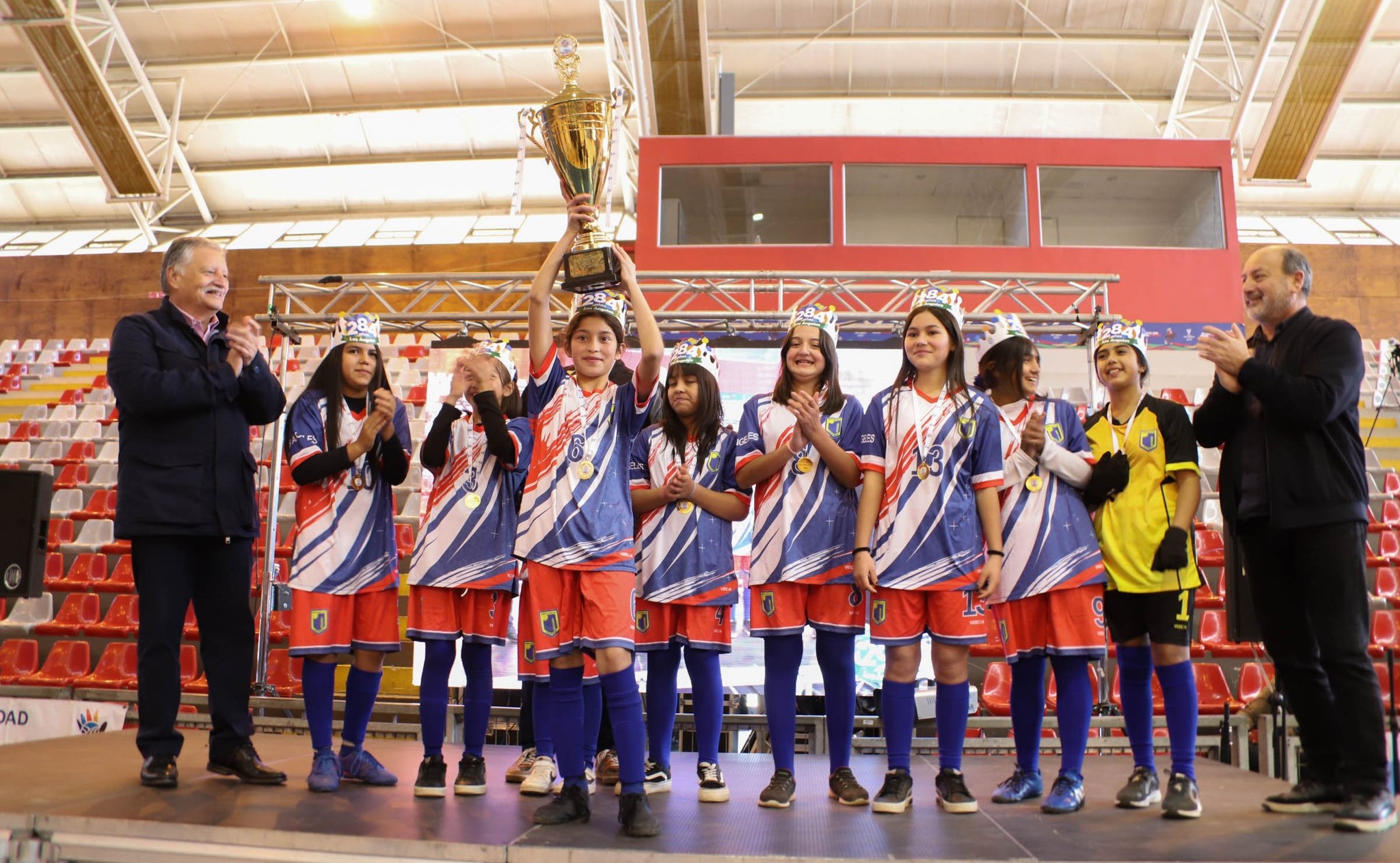 Isla del Laja las mejores del campeonato en futsal femenino. / Cedida