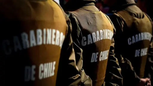 Cañete: Ciudadano en situación irregular en Chile se entrega a Carabineros tras declararse prófugo de la justicia venezolana