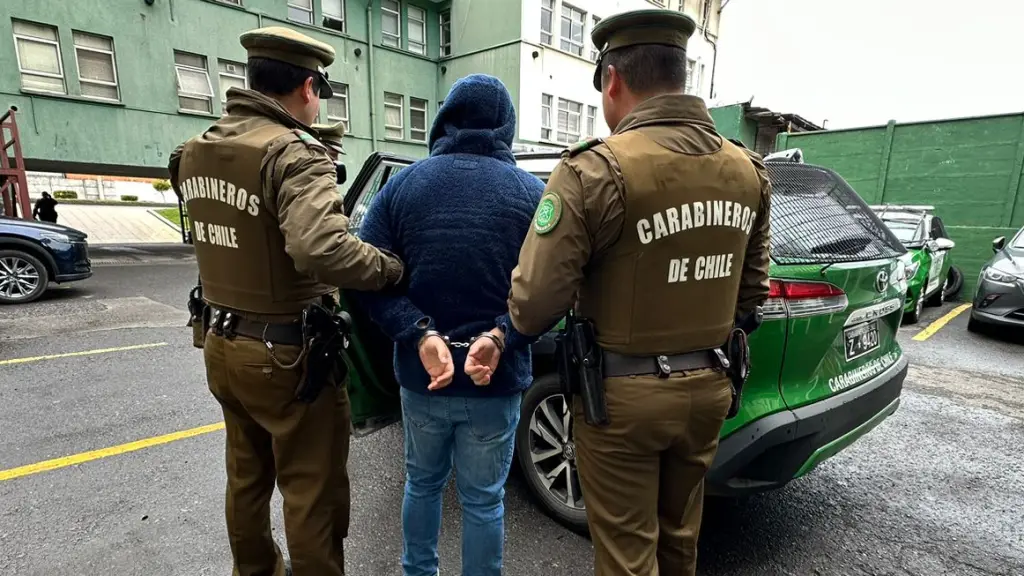 Detenido, Carabineros