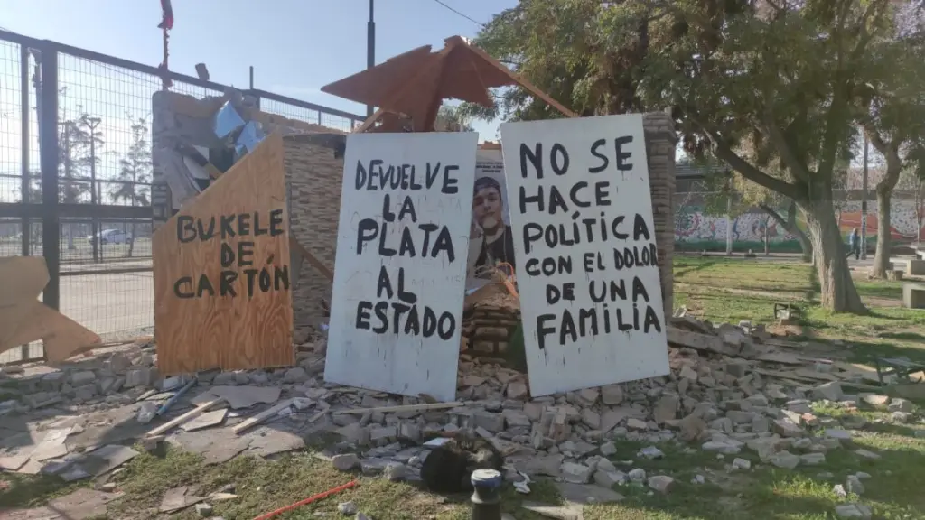 Mausoleo narco en Lo Espejo, Radio Cooperativa