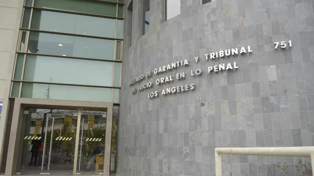 Tribunal Los Ángeles, La Tribuna