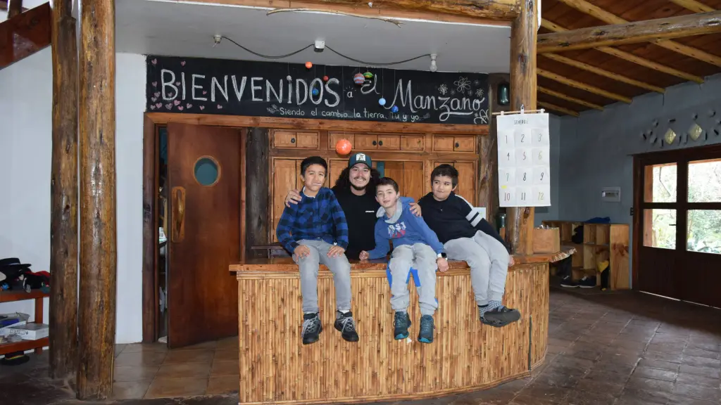 Eco Escuela El Manzano, La Tribuna