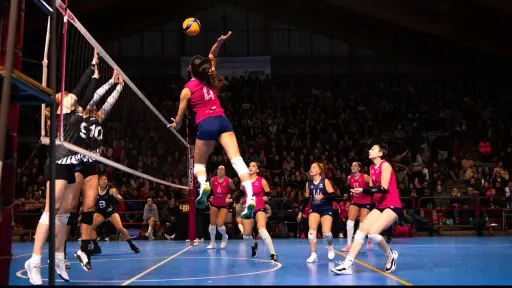 Selección Chilena de Vóleibol Damas inaugurará la nueva iluminación del Polideportivo