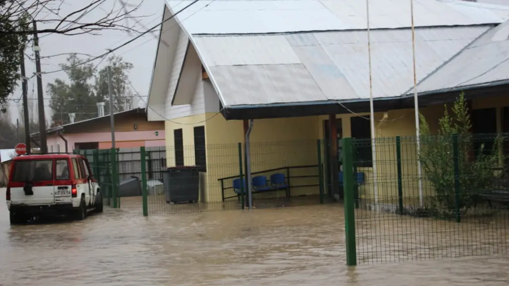 La posta de Polcura está inundada., Municipalidad de Tucapel