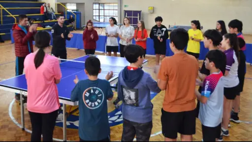 Club San Gabriel celebró vigésimo aniversario con taller de entrenamiento de tenis de mesa