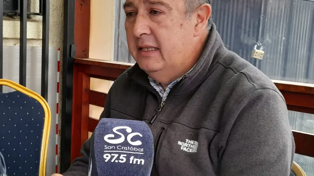 Hernán Hernández renunció a su cargo, La Tribuna