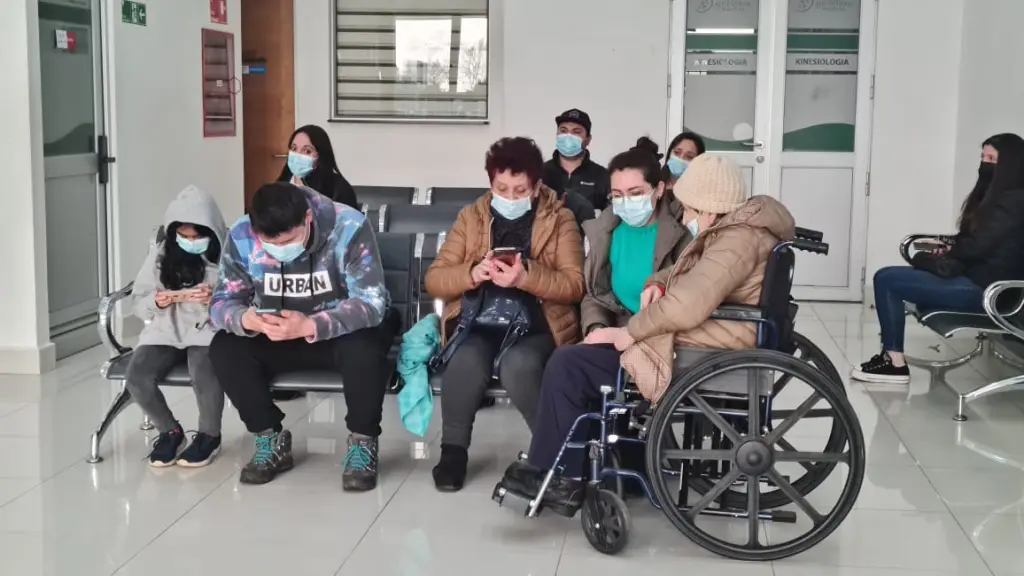 Pacientes esperando a ser atendidos | La Tribuna