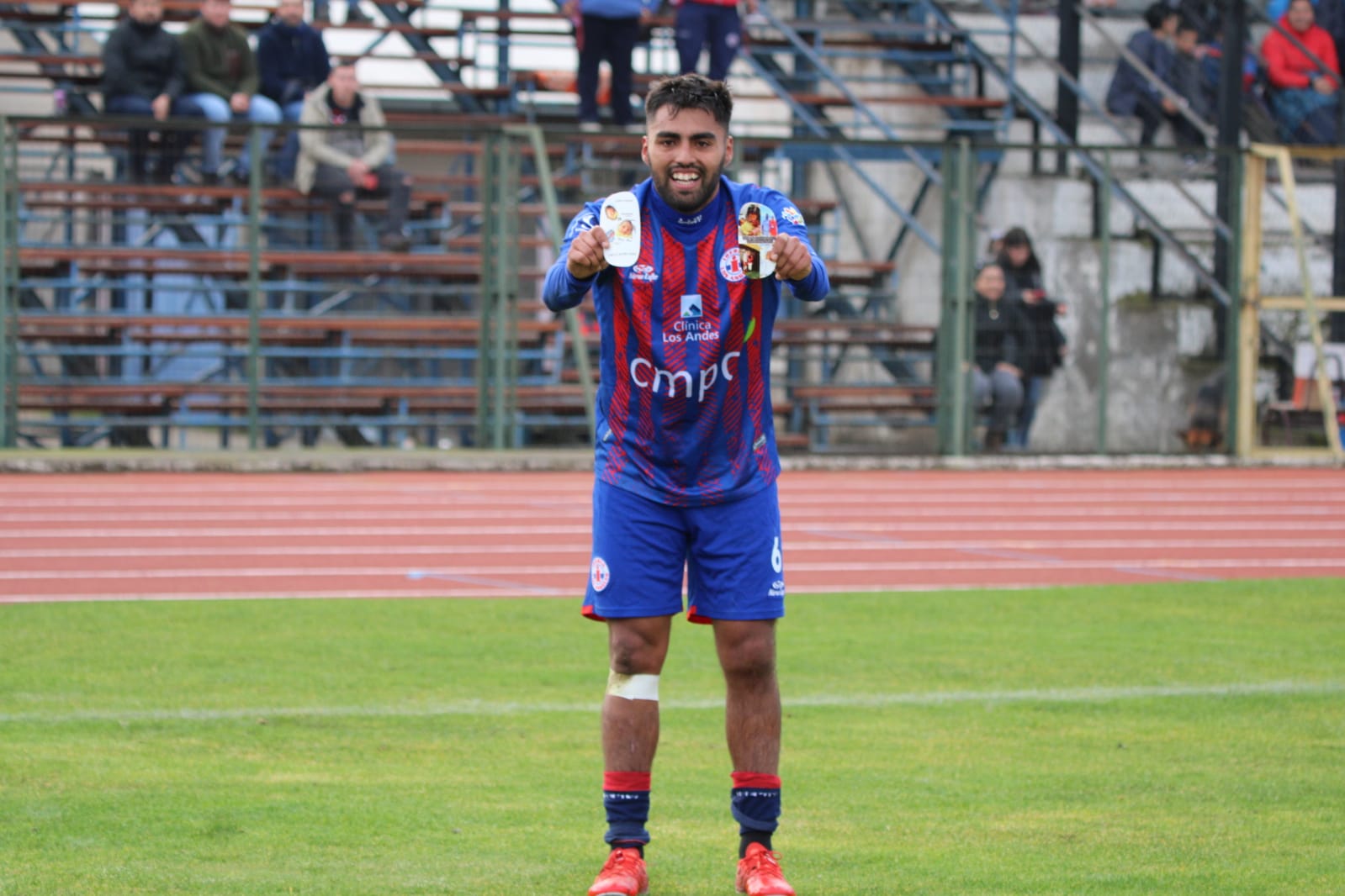 Diego Ortega celebra su gol / La Tribuna