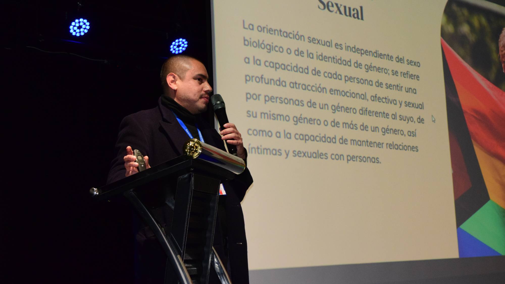 Imparten seminario sobre inclusión en Los Ángeles – Diario La Tribuna