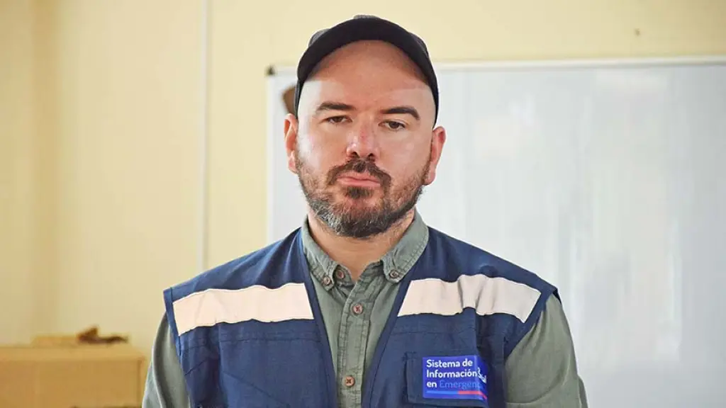 Giorgio Jackson, Archivo La Tribuna