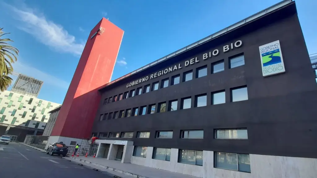 Gobierno Regional de Biobío, La Tribuna