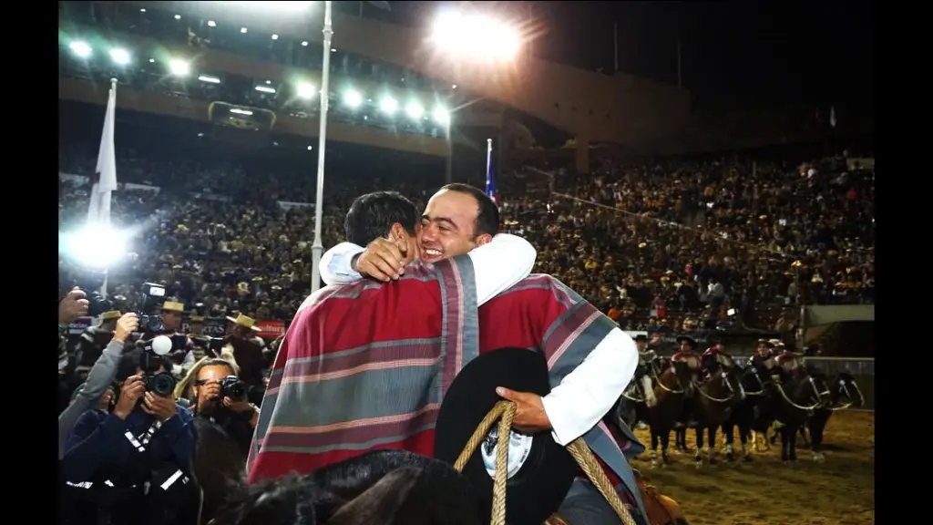 Ese abrazo de campeones esperan volver a repetirlo en la nueva temporada., caballoyrodeo.cl