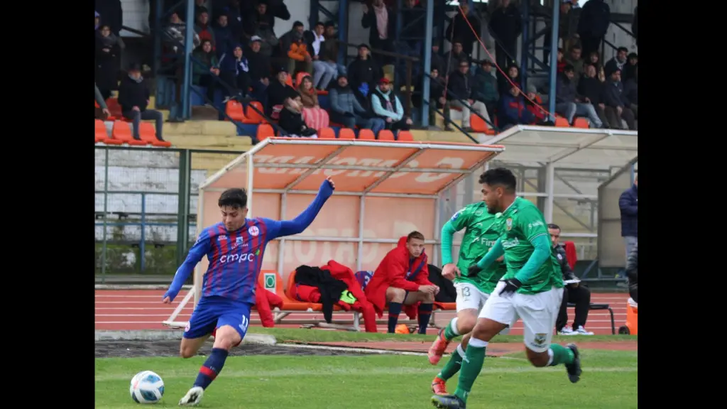 Al rojo vivo está la parte baja de la Segunda División Profesional, La Tribuna