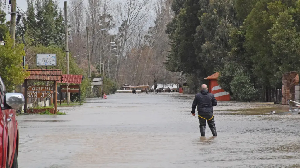 Inundaciones, La Tribuna