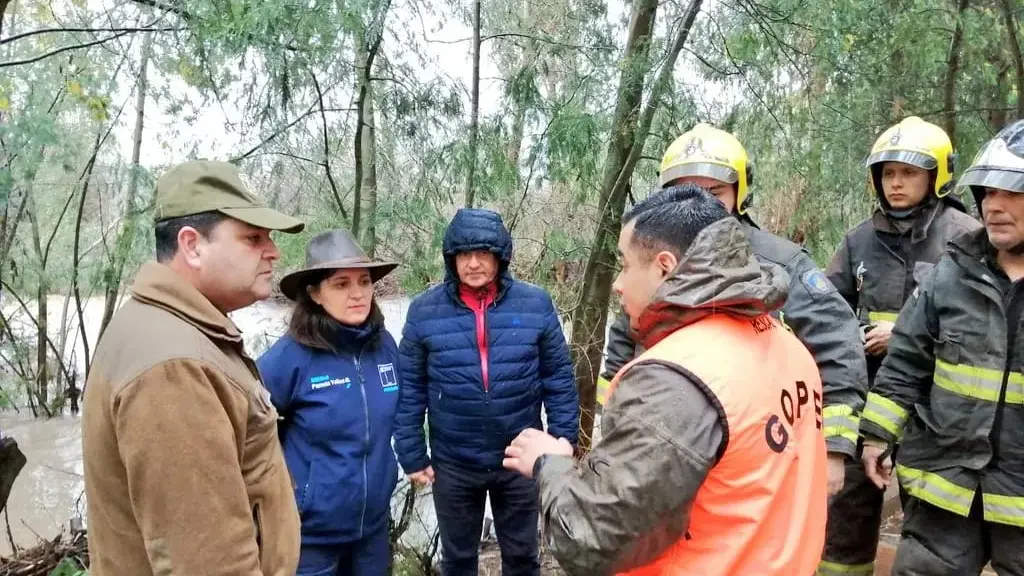 El Instituto de Desarrollo Agropecuario ha desplegado al equipo regional en Biobío para evaluar los efectos del sistema frontal y coordinar su despliegue en terreno.