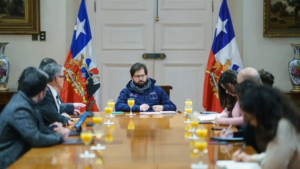Presidente Gabriel Boric encabeza reunión con su gabinete para abordar situación actual y acciones que permitan enfrentar las consecuencias del sistema frontal., Gobierno de Chile