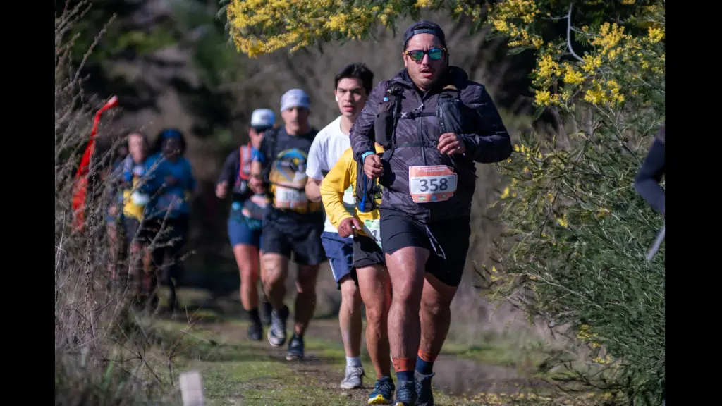 Más de 170 corredores le dieron vida en Mulchén a la segunda edición de “El Tesoro del Cochento Trail Running”, La Tribuna
