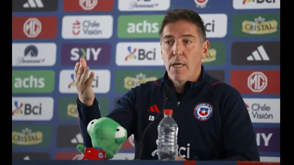 Eduardo Berizzo, durante una rueda de prensa hoy en Santiago (Chile). EFE/ Asociación Nacional De Fútbol Profesional, EFE