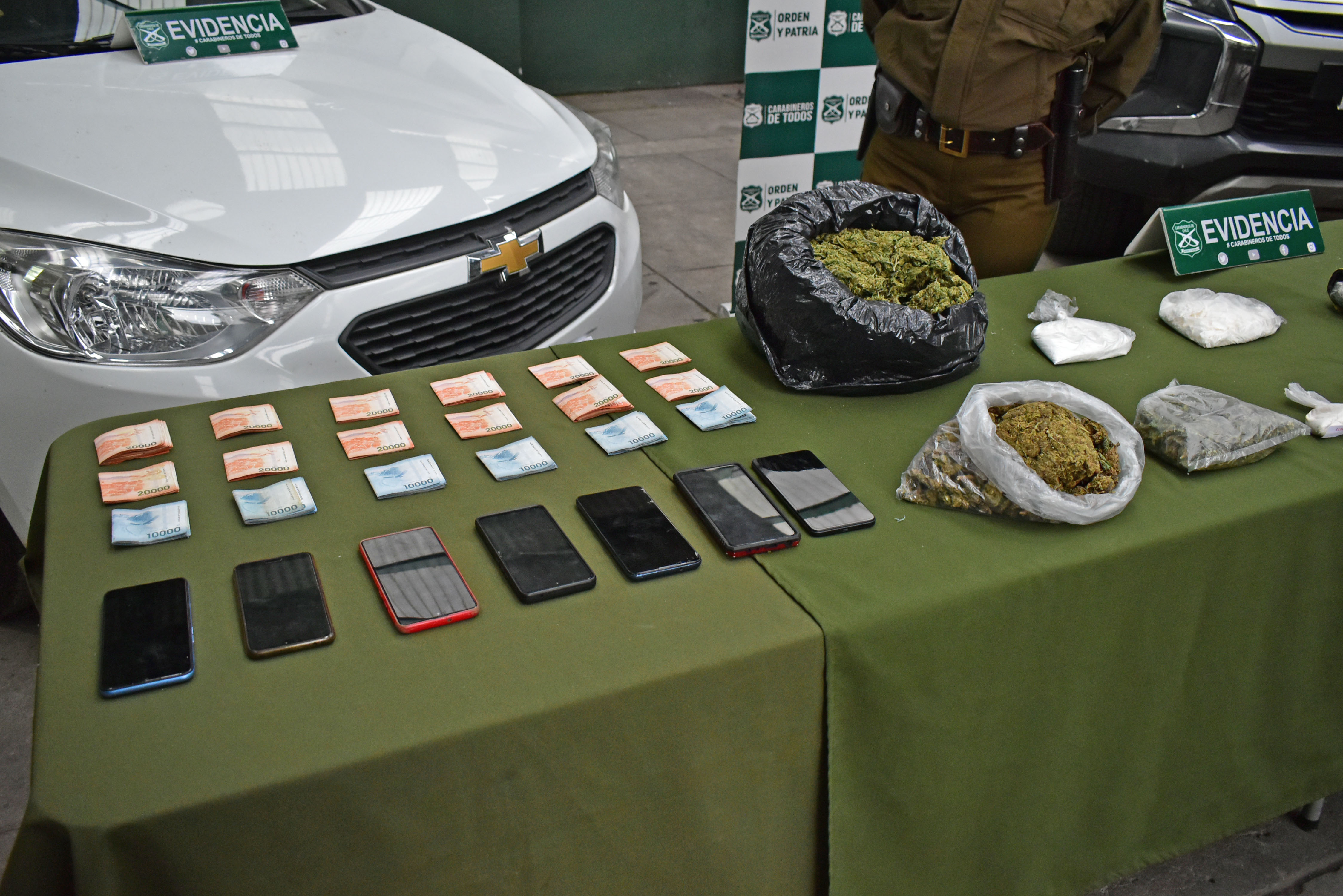 Operación Bola Ocho / La Tribuna