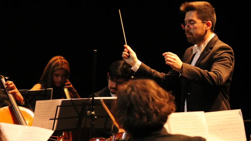 Presentación de la Orquesta Filarmónica de Biobío, Cristian Campos