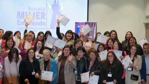 Más de un centenar de mujeres finalizaron Escuela de Emprendimiento