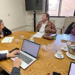 El alcalde de la comuna de Tucapel, Jaime Veloso, solicitó formalmente la apertura de un nuevo curso para la Escuela F-1016 Alejandro Pérez Urbano de Trupán, tras encuentro con la subsecretaria de Educación, Alejandra Arratia.
