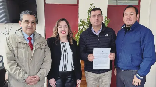 Firman convenio de colaboración entre Unión Comunal de Junta de Vecinos y Liceo de Nacimiento