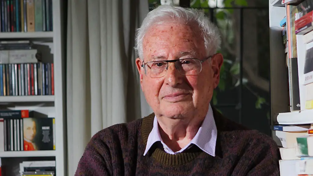 Muere a los 97 años Jacques Chonchol, ex ministro de Agricultura de Salvador Allende. , EMOL