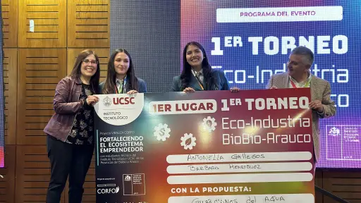 Estudiantes angelinas sacan primer lugar en 1er Torneo Eco-Industrial Biobío-Arauco