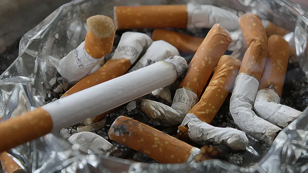 cigarrillos, cenicero, ceniza, Pixabay