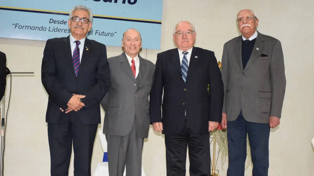 Alejandro Navarro Torres, presidente Corporación Educacional Masónica de Concepción y presidente Corporación Educacional Masónica de Chile - Luis Iturrieta Burboa, vicepresidente Corporación Educacional Concepción Los Ángeles - Ernesto Kruse Arriagada, di | 